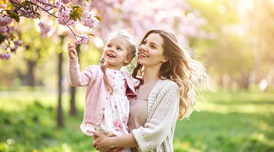 Nisan Ayında Çocuk Olmak (1)